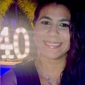 Meet your Posher, Swanet